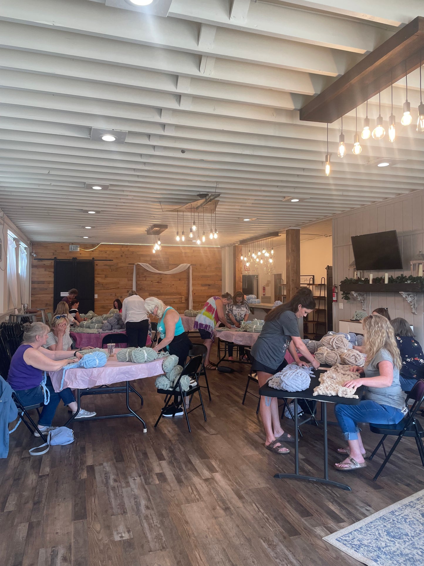 Laurel Blanket Making Class
