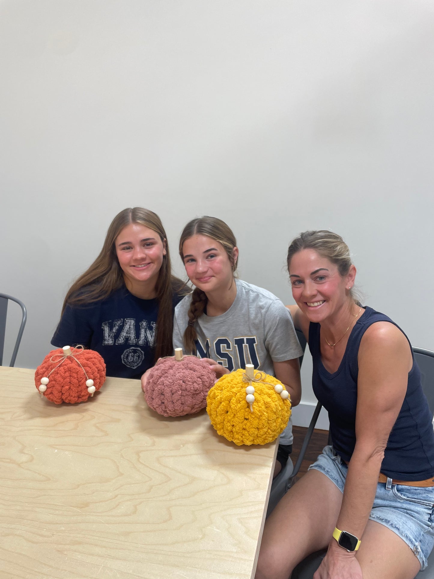 The Front Porch Pumpkin Finger Knitting Class