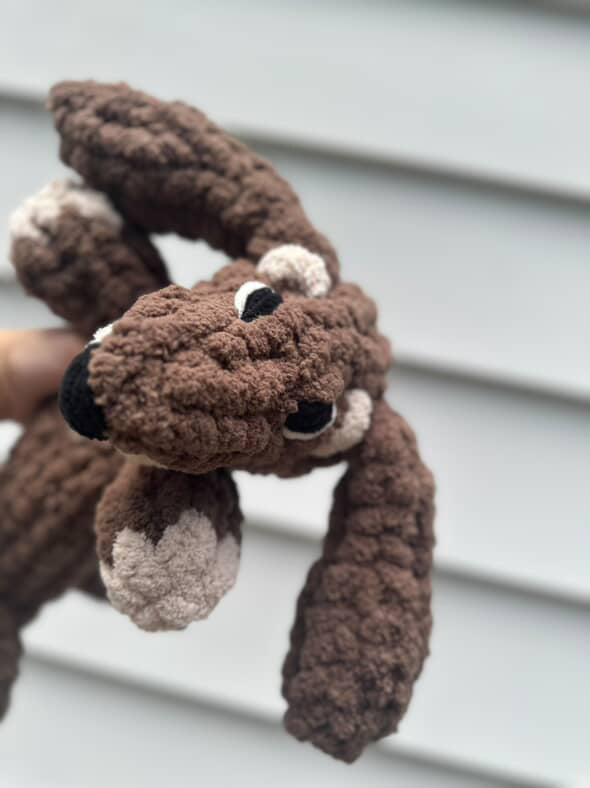 Indi the Dachshund – Hand Knitting Pattern