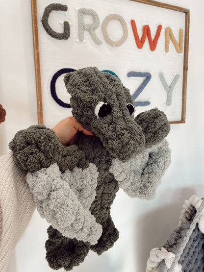 Petrie the Pterodactyl Finger Knitting Pattern