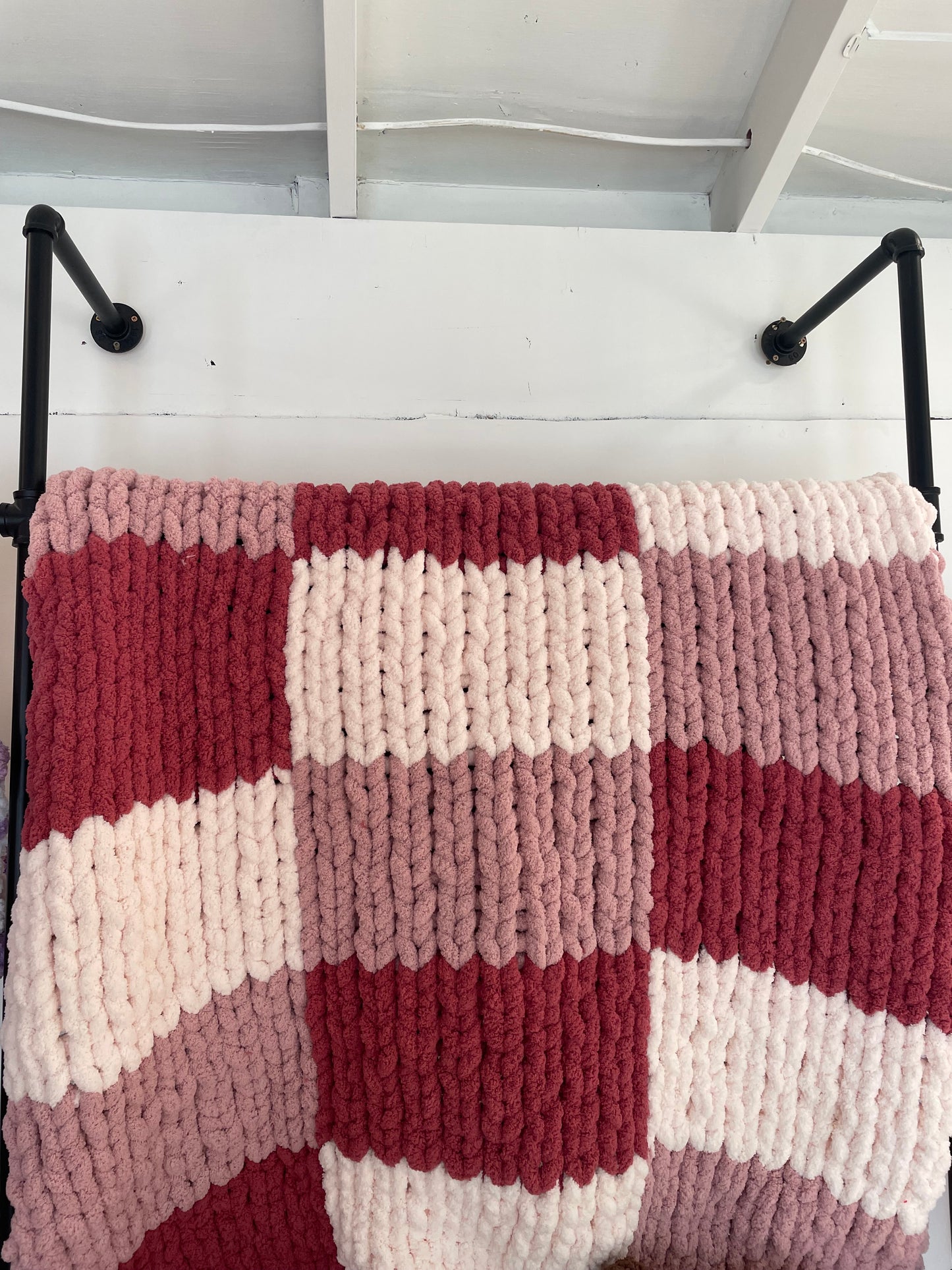 Pink Checkered Throw Blanket