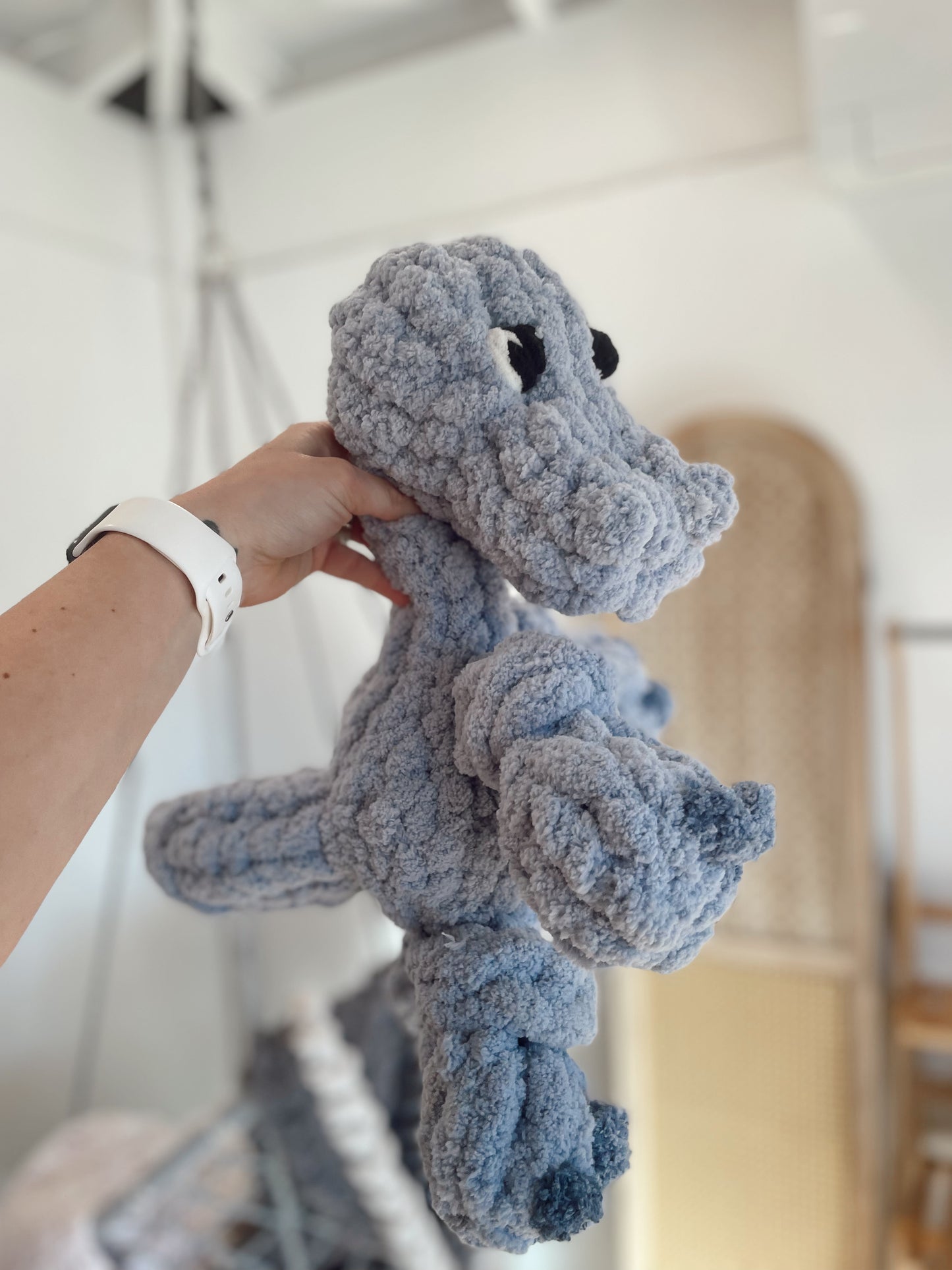 PDF + Video Finger Knitting Pattern – Baby Long Neck Dino & Dragon- Intermediate level pattern