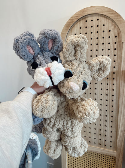 Finger Knit Betty Bunny & Ralphie Rabbit Patter (Full Video Tutorial)