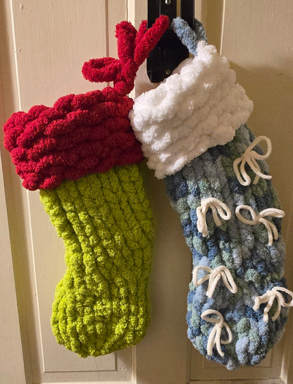 Christmas Stocking Finger Knitting Pattern – Beginner Friendly DIY Tutorial
