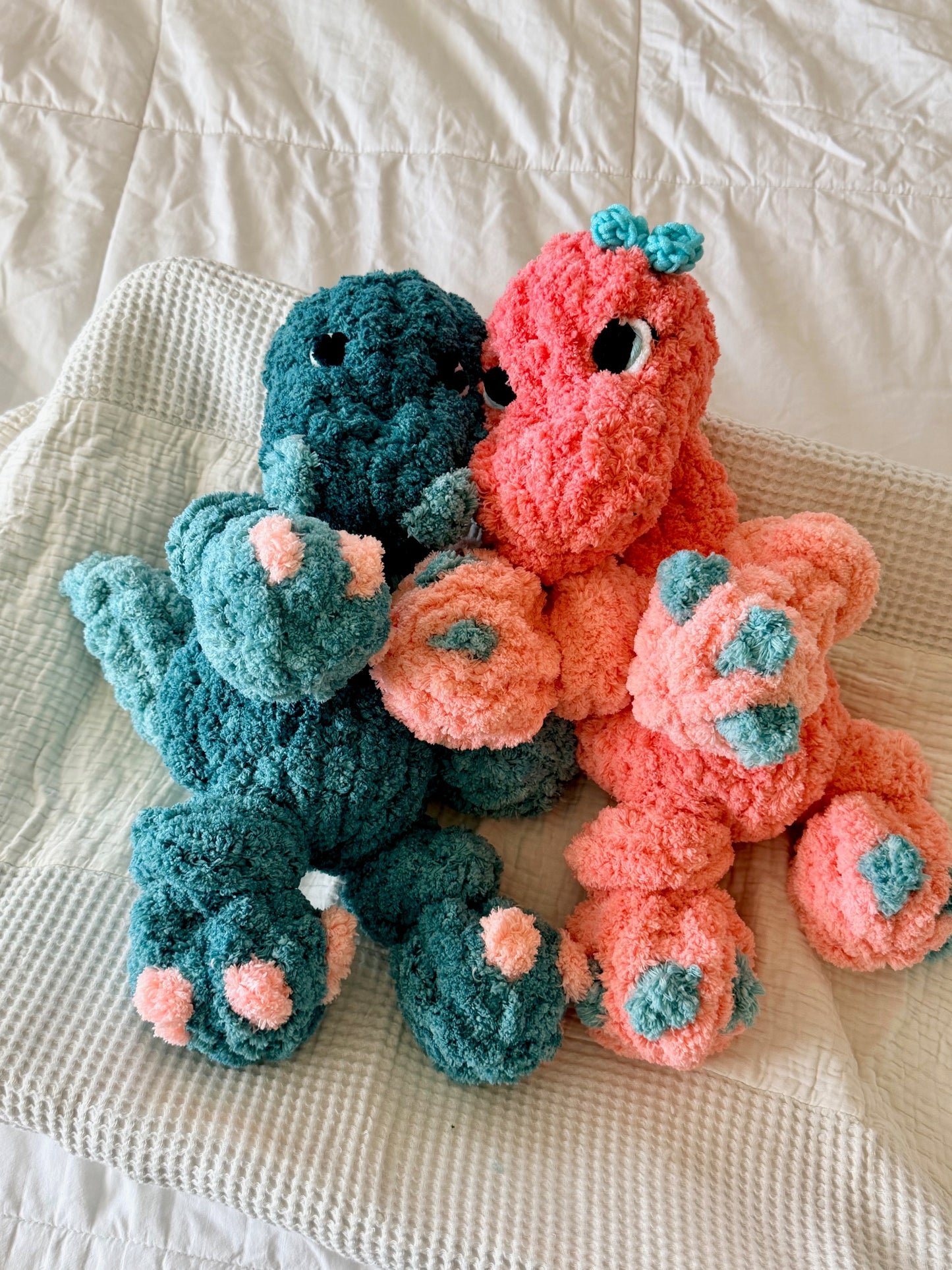 PDF + Video Finger Knitting Pattern – Baby Long Neck Dino & Dragon- Intermediate level pattern