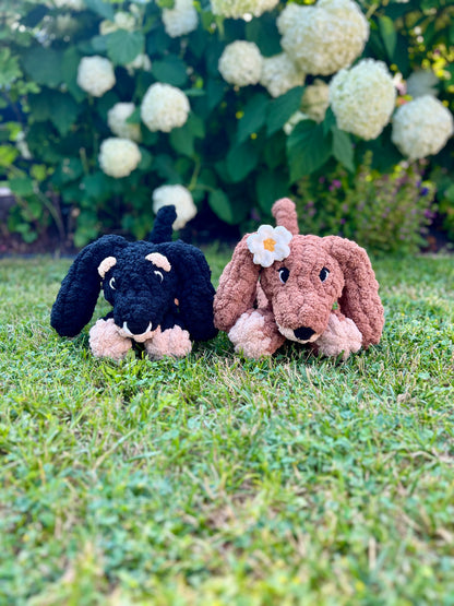 Indi the Dachshund – Hand Knitting Pattern
