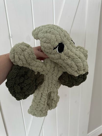 Petrie the Pterodactyl Finger Knitting Pattern