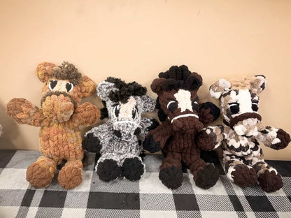 Helena the Horse, Unicorn, Pegasus- finger knitting pattern