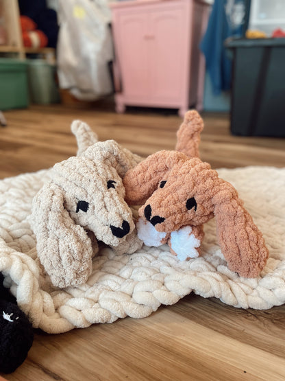Indi the Dachshund – Hand Knitting Pattern