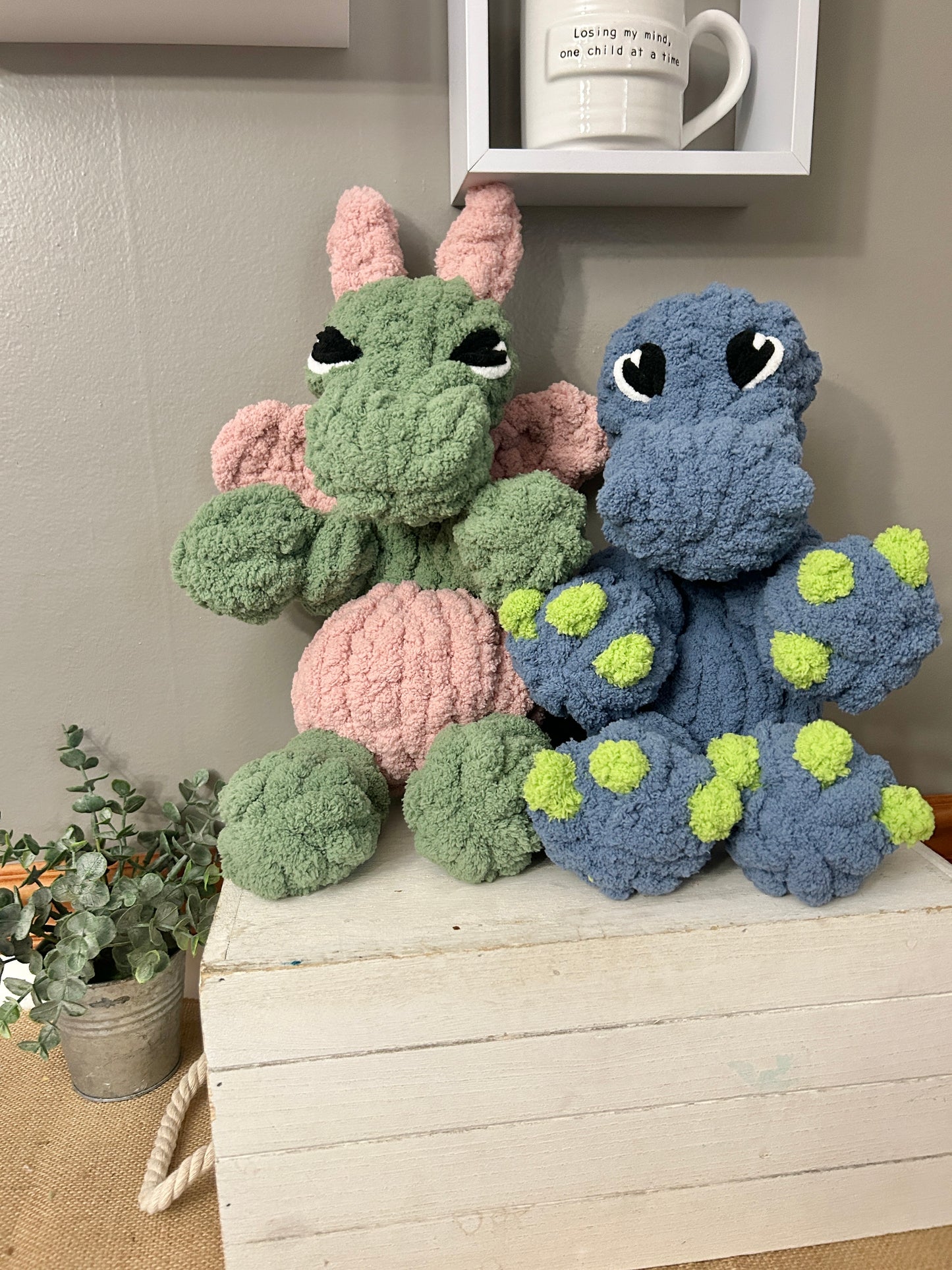 PDF + Video Finger Knitting Pattern – Baby Long Neck Dino & Dragon- Intermediate level pattern