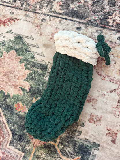 Christmas Stocking Finger Knitting Pattern – Beginner Friendly DIY Tutorial