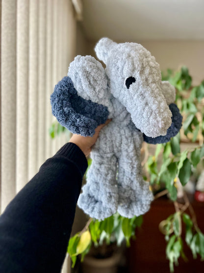 Petrie the Pterodactyl Finger Knitting Pattern