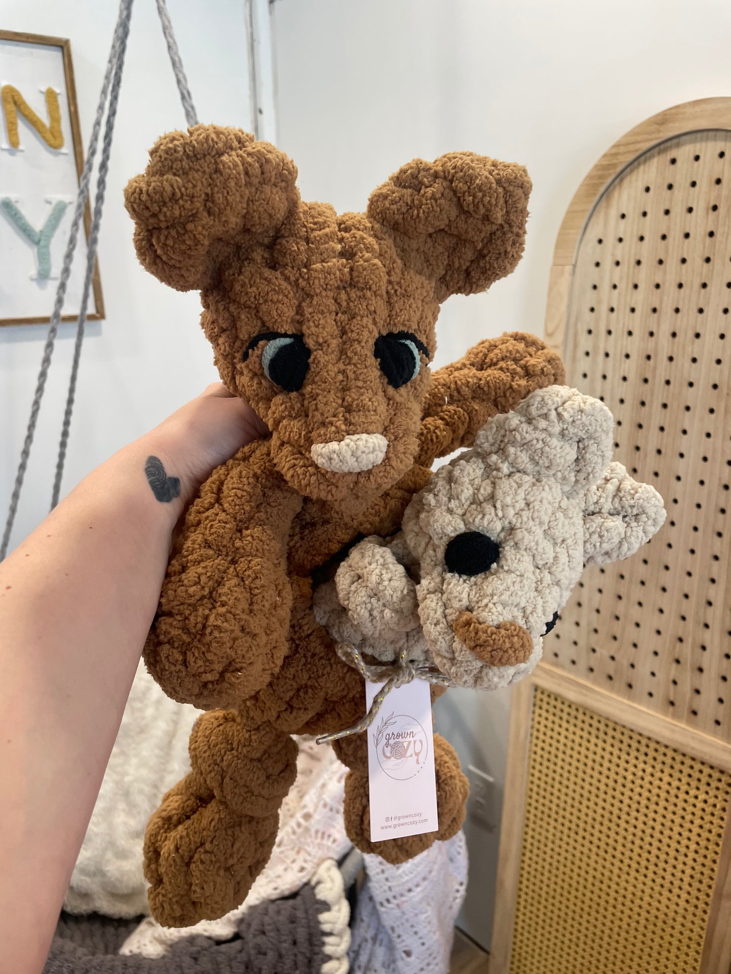 Pre made June & Joey Kangaroo duo